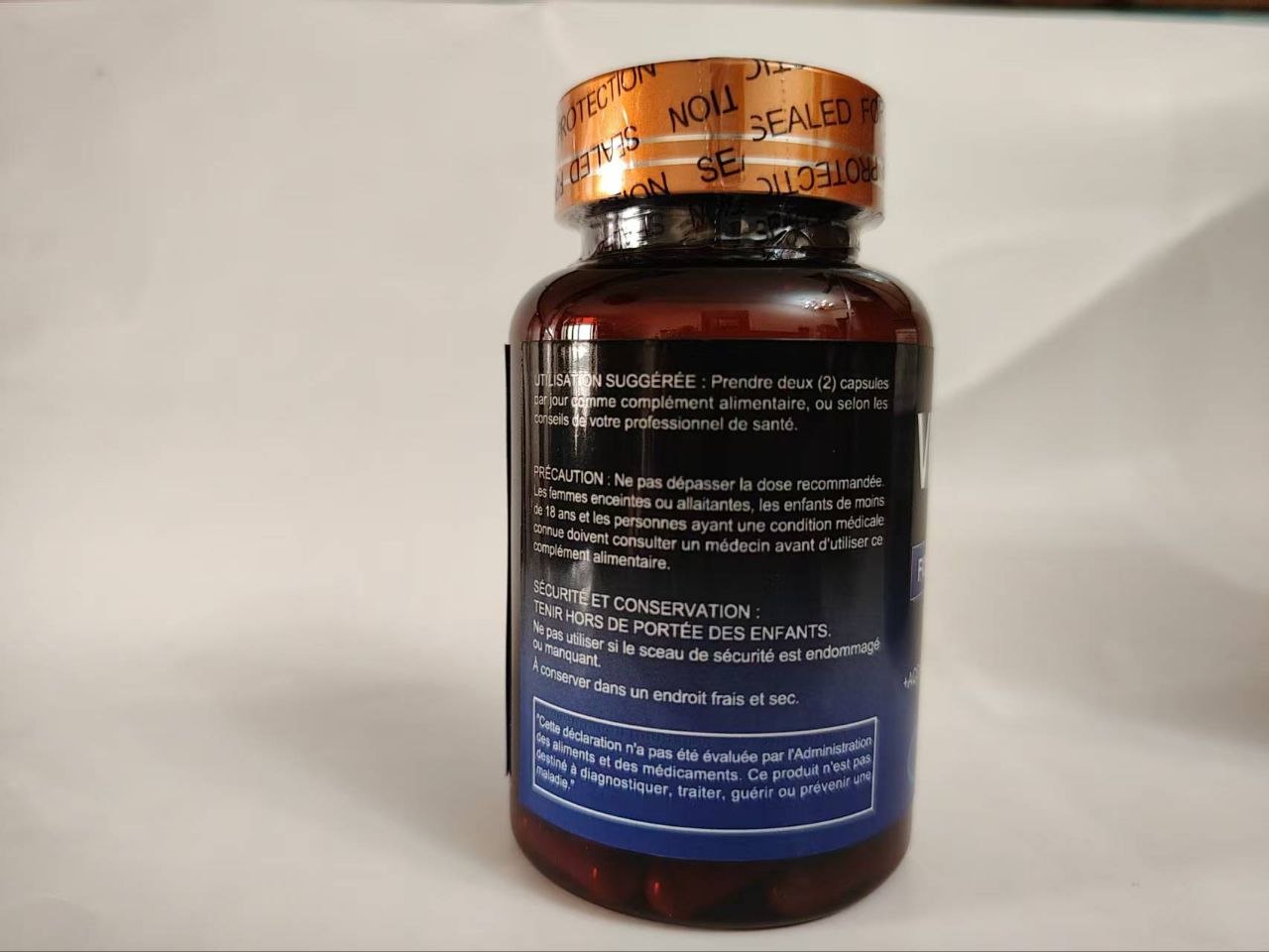 VIGORPLUS Potência Masculina tenu en main – Photo réelle